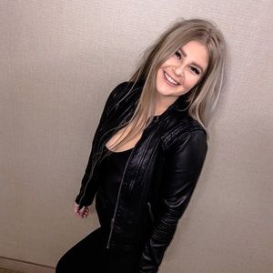 Meet your Posher, Bridget